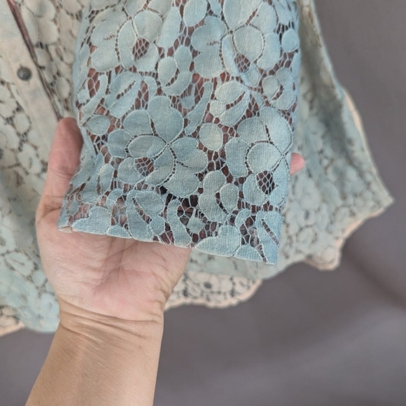 Soft Surroundings ombre size petite medium lace button down shirt - Picture 9 of 13